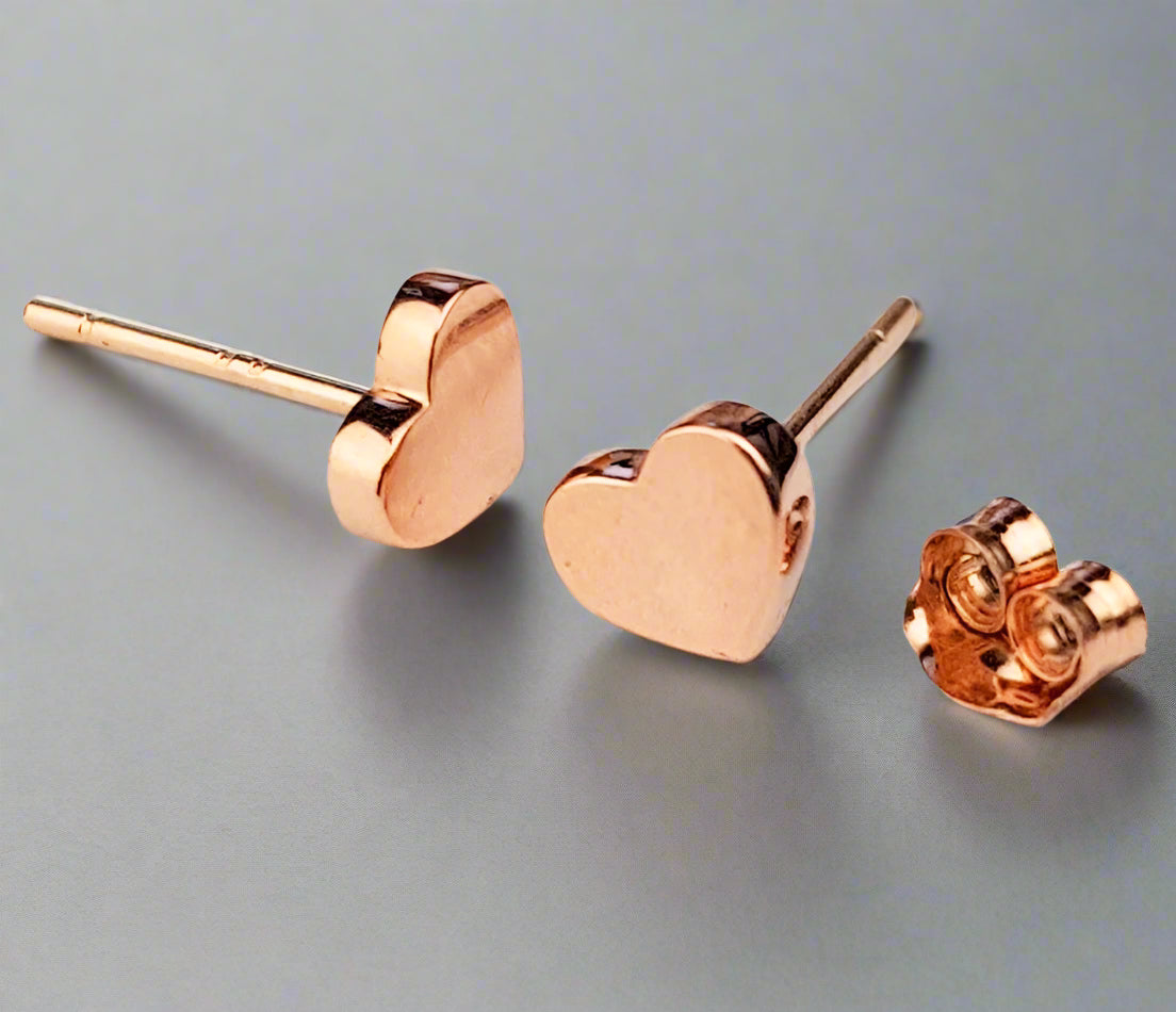 14K Solid Gold Mini Dainty Heart Studs