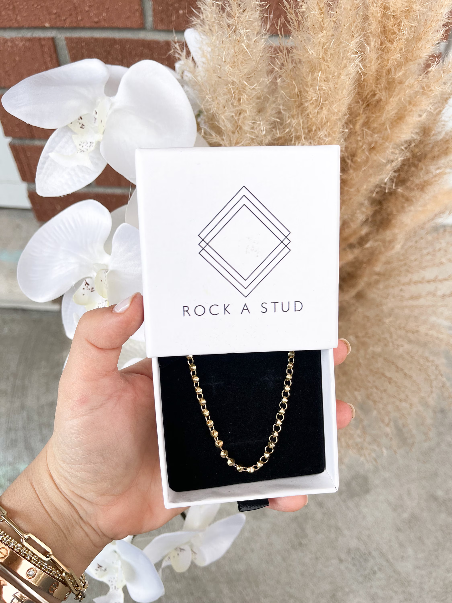 Trendy 14K Solid Gold Tibet Dainty Spike Ball Chain