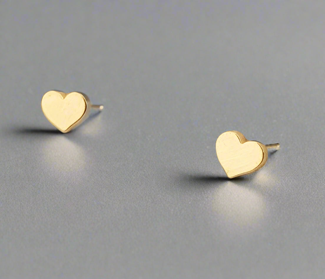 14K Solid Gold Mini Dainty Heart Studs